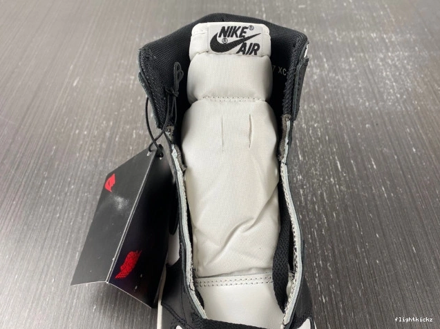 Black (2023) BQ4422-001 Jordan Retro High White 85 1 0810